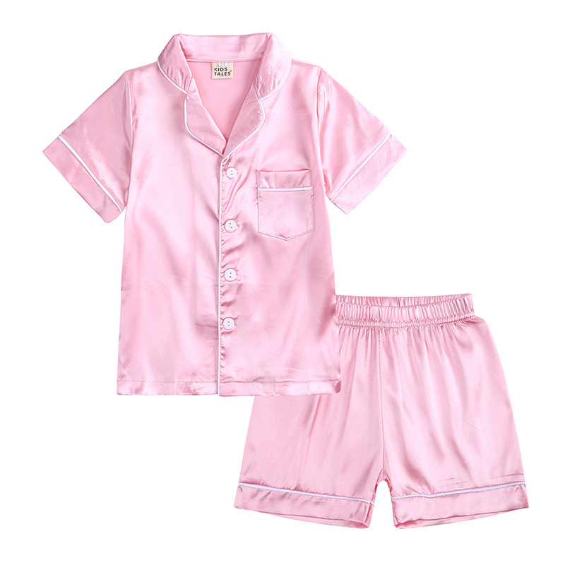 Bộ đồ ngủ ngắn tay và quần short ngắn của trẻ em satin